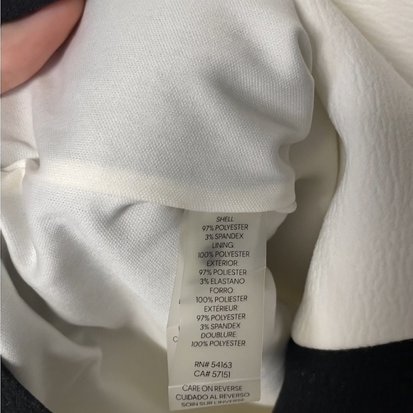 Calvin Klein Sleeveless Colour-block Sheath Dress - Picture 8 of 8